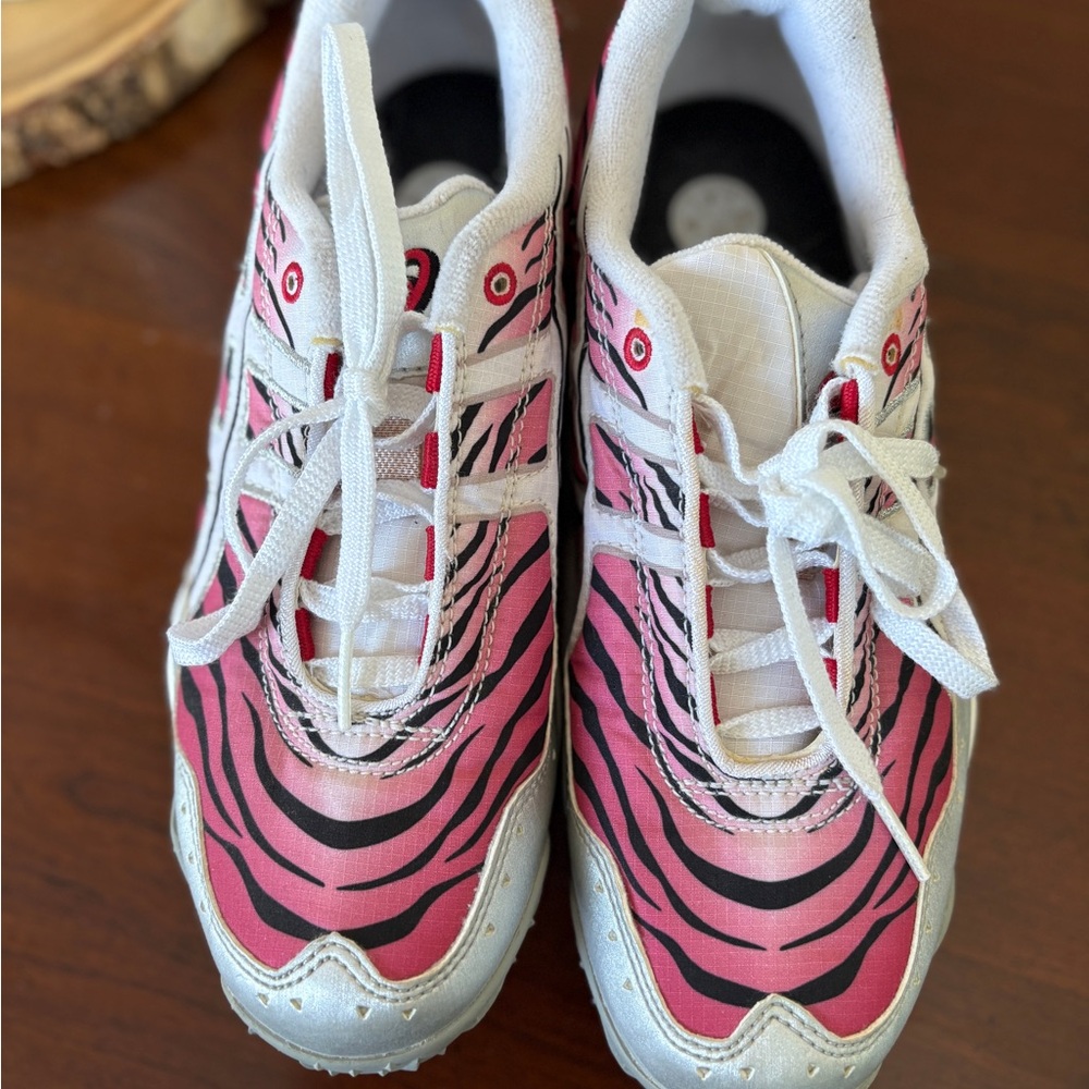 Never worn